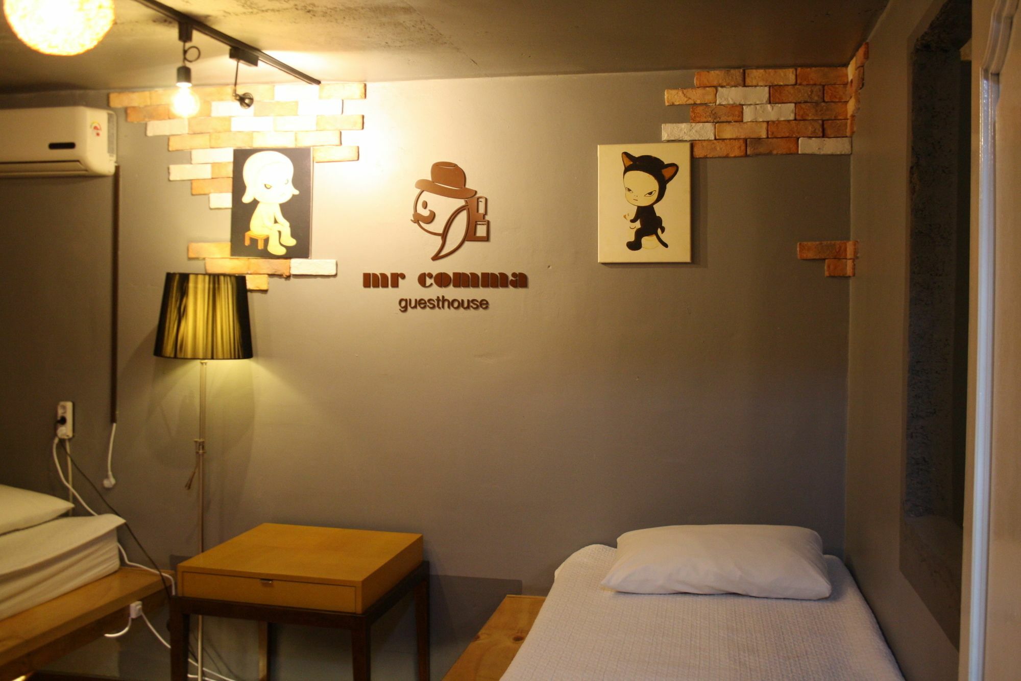 Mr. Comma * Seoul